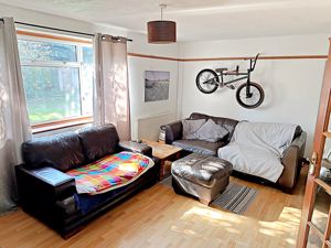 Living Room- click for photo gallery
